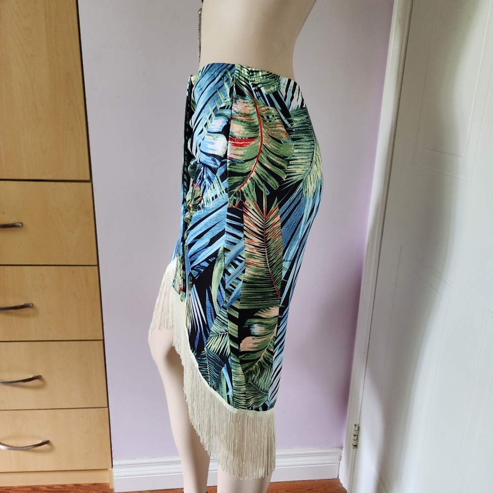 Fringe Floral Print Skirt - Picture 5 of 6